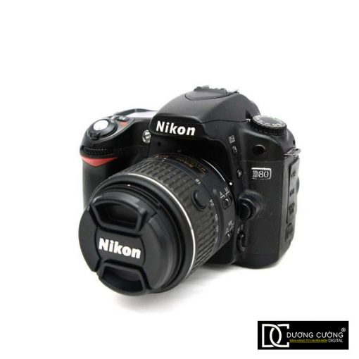 Máy ảnh Nikon D80 giá rẻ ngoại hình đẹp