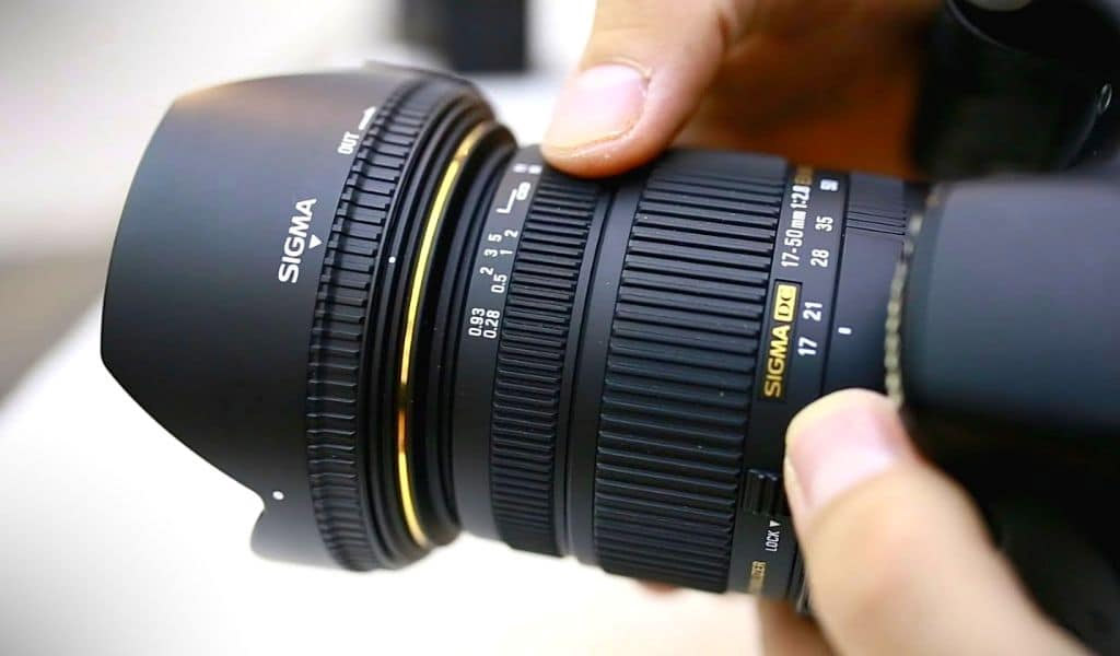 Lens đa dụng 1 khẩu Sigma 17-50F2.8
